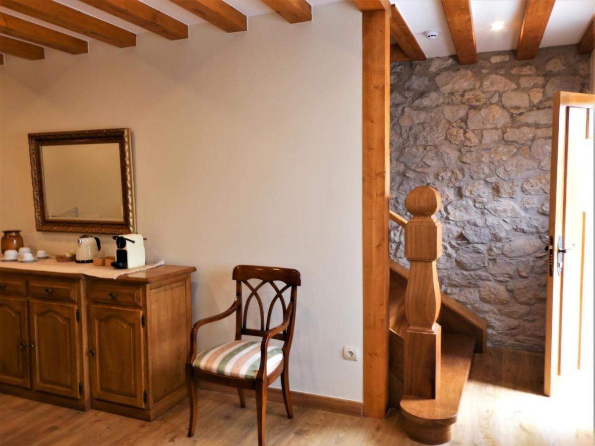Palación de Toñanes Exterior foto